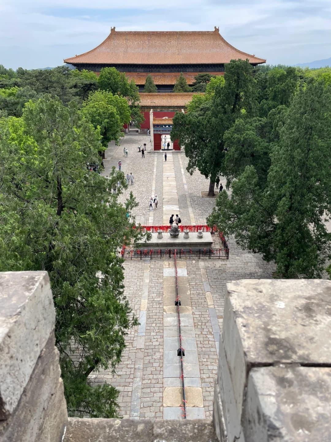 深入探索明十三陵的历史与建筑美，不为人知的秘密等你来发现