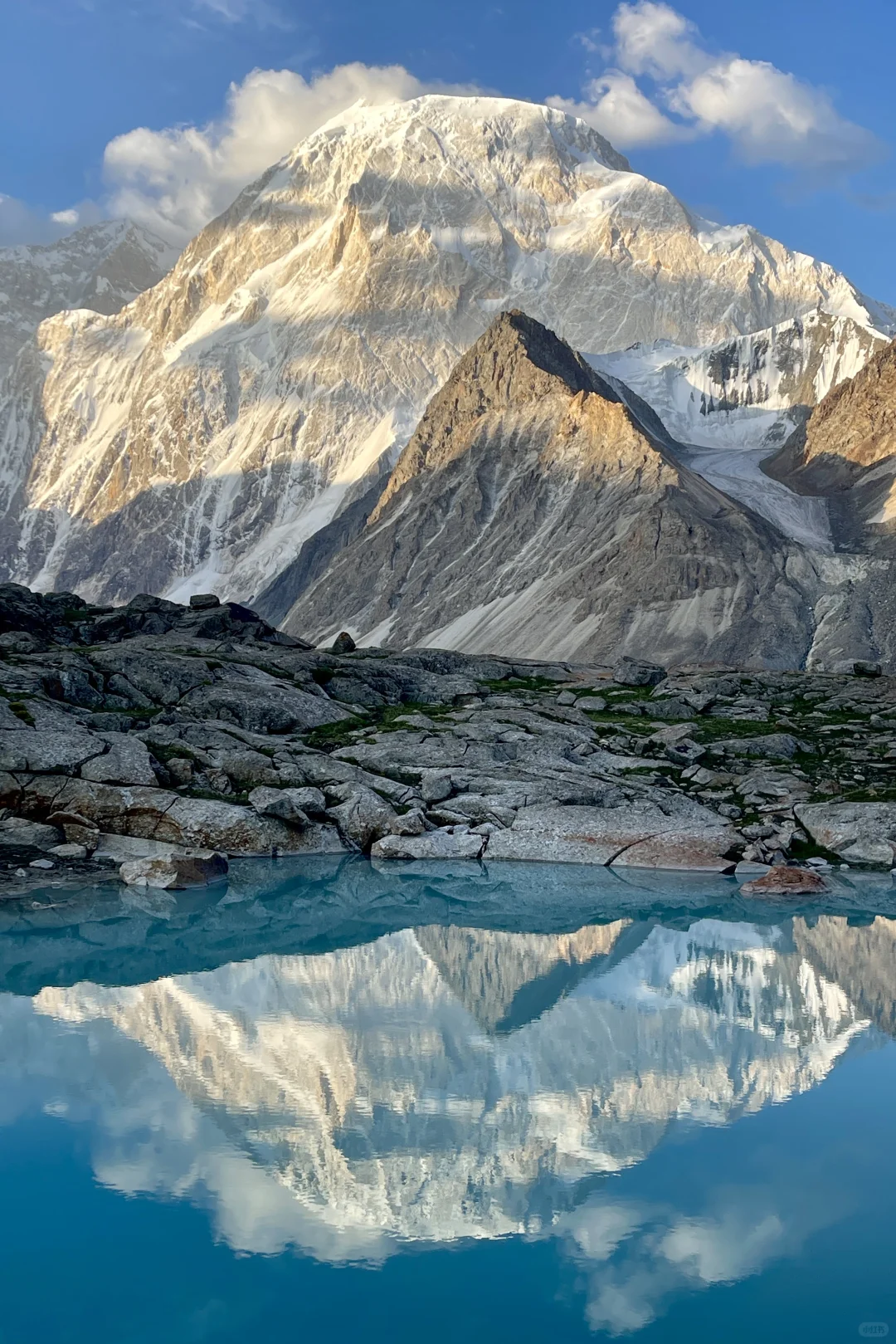 A Perfect Journey Through the Heart of Xiata and Muzarte Glacier